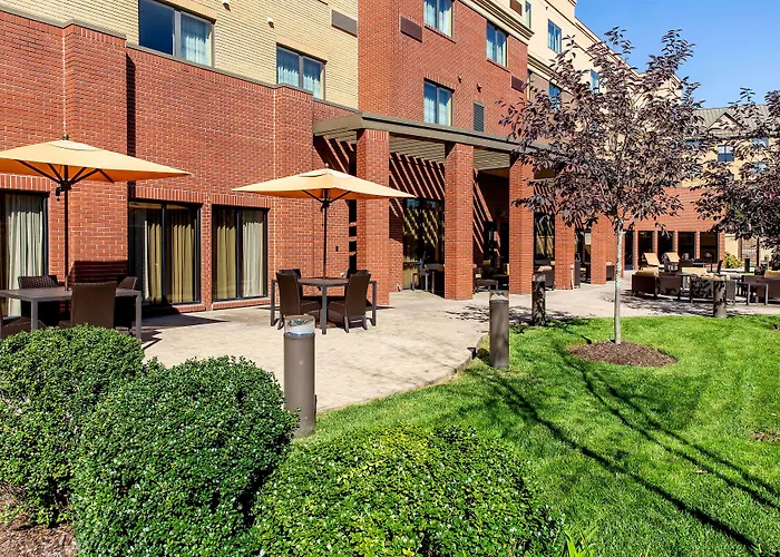 Pets Allowed Hotel Courtyard By Marriott Lexington Keeneland/Airport