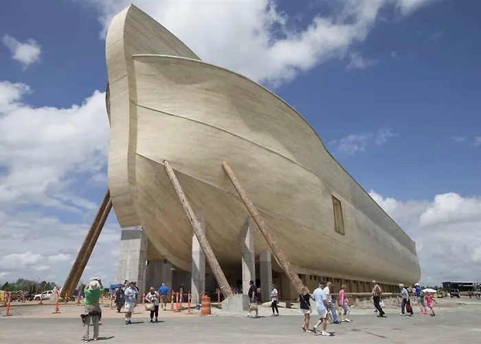 Cozy And Spacious-4 Bedrooms Townhouse